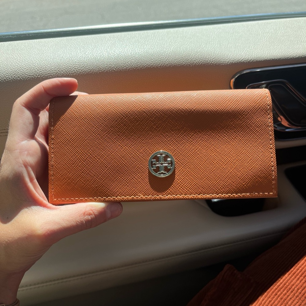 Tory Burch sunglasses case